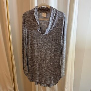Knox Rose Heathered Gray Sweater
